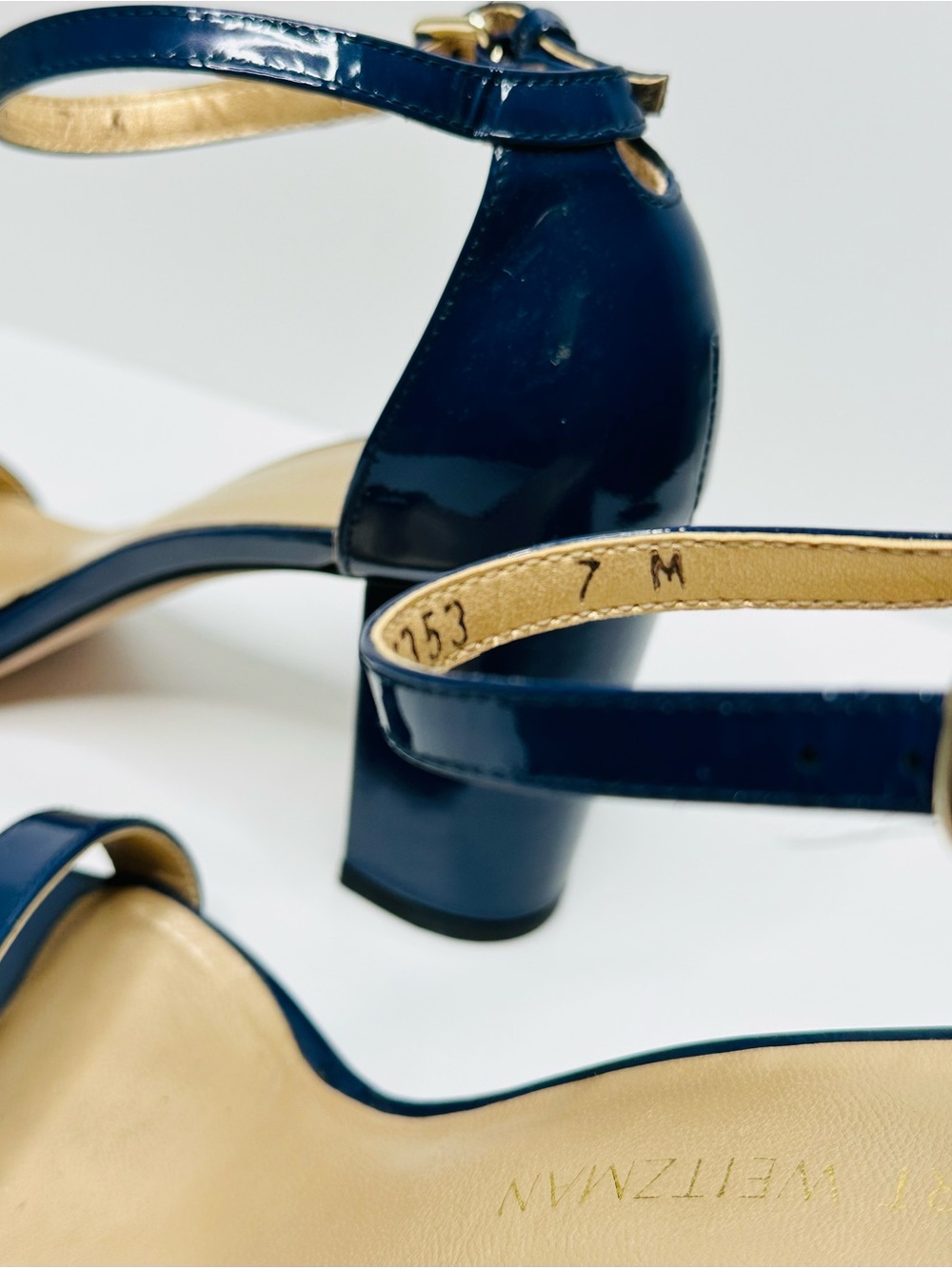 Stuart Weitzman Navy Blue Patent Leather Nudist Curve Heels Shoes Sandal - Picture 9 of 12